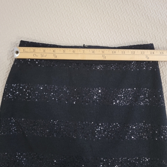 LOFT Black Sequin Striped Skirt Size 2 Holiday Evening Party Sparkle - Picture 6 of 14